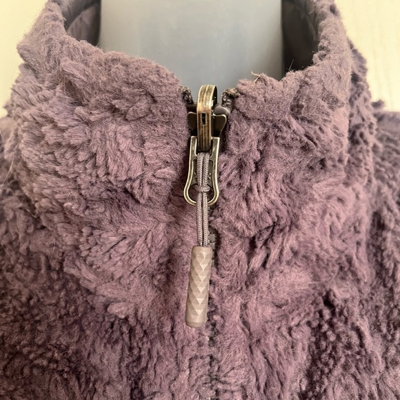 The North Face Vest Womens Medium Purple Reversible Mossbud Swirl Fleece - Picture 8 of 10